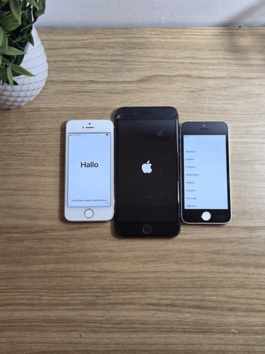 Job lot apple iphones - job,
